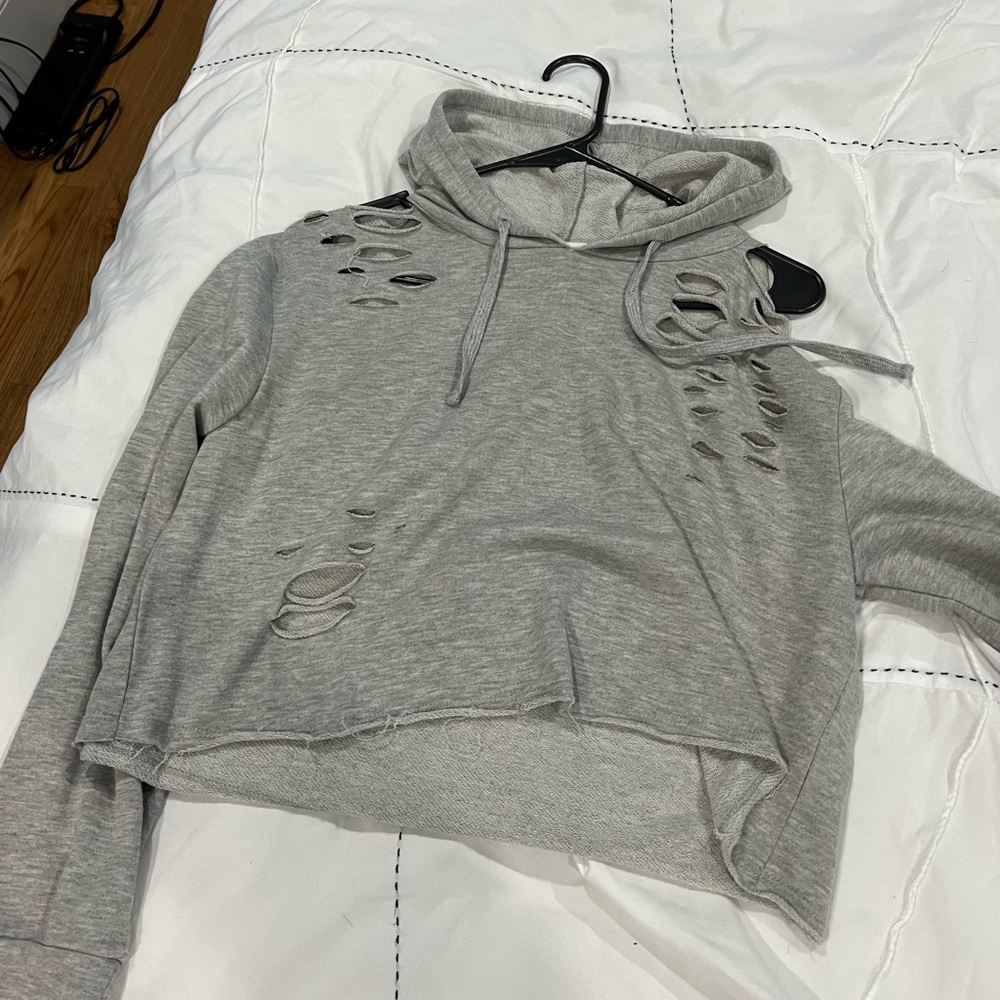Grey sweatshirt